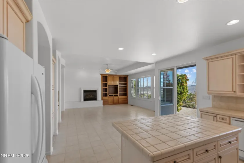 3200 Old Coach, Reno, Nevada 89511, 2 Bedrooms Bedrooms, ,3 BathroomsBathrooms,Residential,Residential,Old Coach,250057342