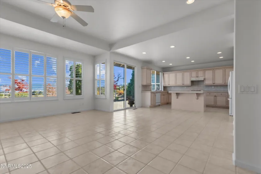 3200 Old Coach, Reno, Nevada 89511, 2 Bedrooms Bedrooms, ,3 BathroomsBathrooms,Residential,Residential,Old Coach,250057342