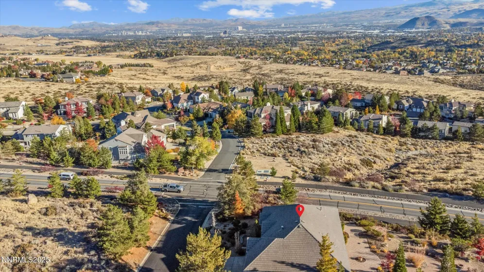 3200 Old Coach, Reno, Nevada 89511, 2 Bedrooms Bedrooms, ,3 BathroomsBathrooms,Residential,Residential,Old Coach,250057342