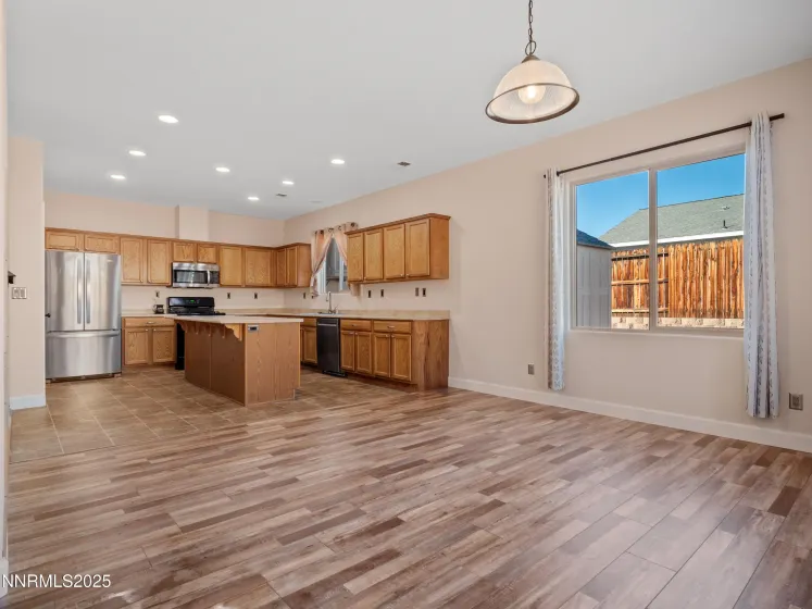 300 Golden Pick, Dayton, Nevada 89403, 3 Bedrooms Bedrooms, ,2 BathroomsBathrooms,Residential,Residential,Golden Pick,250057344