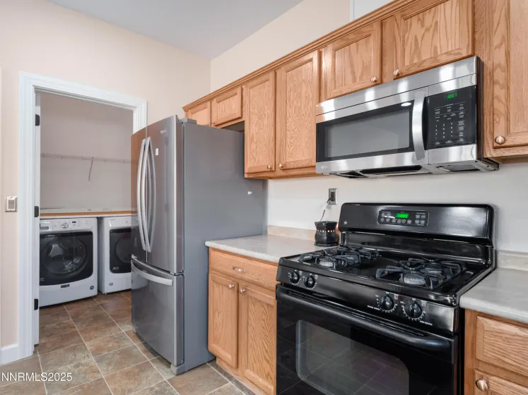300 Golden Pick, Dayton, Nevada 89403, 3 Bedrooms Bedrooms, ,2 BathroomsBathrooms,Residential,Residential,Golden Pick,250057344