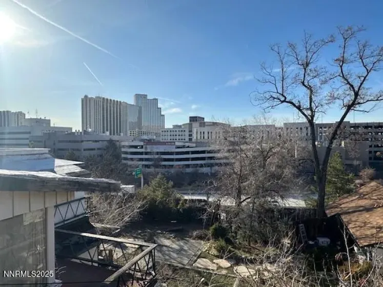 400 Minerva, Reno, Nevada 89503, ,Commercial Sale,Residential,Minerva,250057352