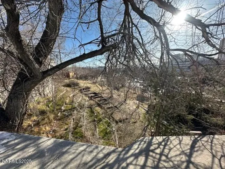 400 Minerva, Reno, Nevada 89503, ,Commercial Sale,Residential,Minerva,250057352
