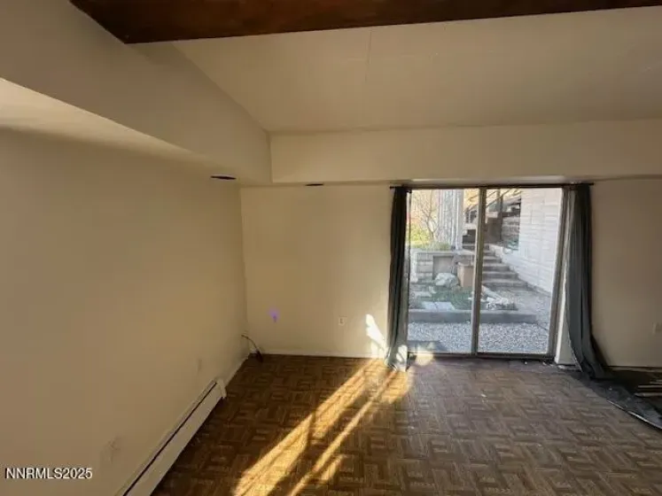 400 Minerva, Reno, Nevada 89503, ,Commercial Sale,Residential,Minerva,250057352