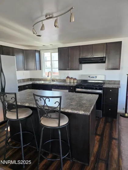 1110 4th, Hawthorne, Nevada 89415, 1 Bedroom Bedrooms, ,1 BathroomBathrooms,Residential,Residential,4th,250057355