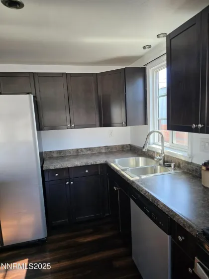 1110 4th, Hawthorne, Nevada 89415, 1 Bedroom Bedrooms, ,1 BathroomBathrooms,Residential,Residential,4th,250057355