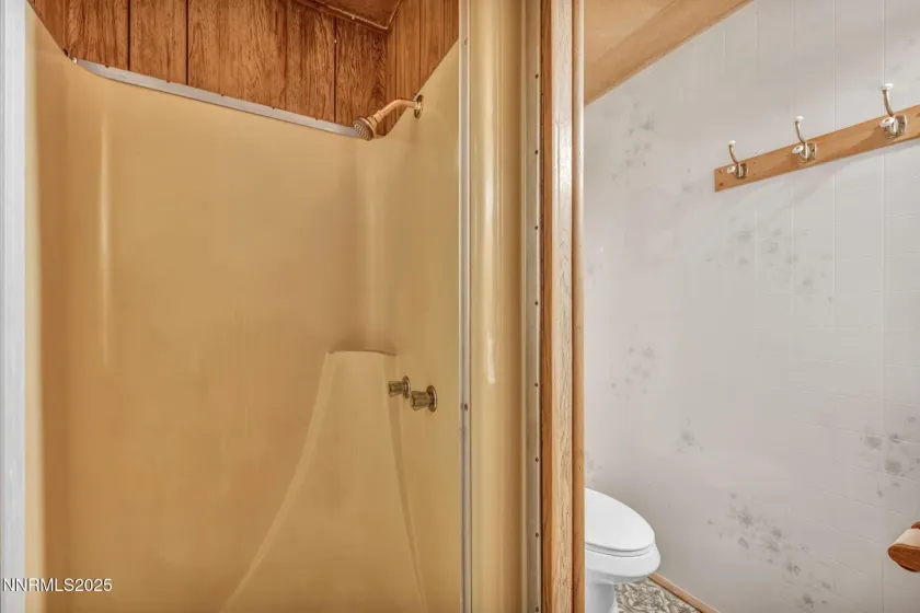 3612 White Pine, Washoe Valley, Nevada 89704, 2 Bedrooms Bedrooms, ,2 BathroomsBathrooms,Residential,Residential,White Pine,250057357