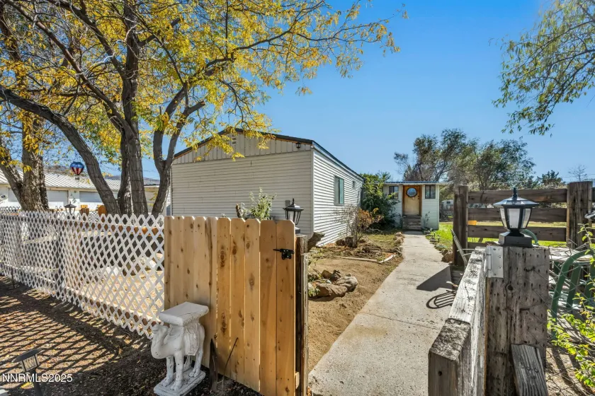 3612 White Pine, Washoe Valley, Nevada 89704, 2 Bedrooms Bedrooms, ,2 BathroomsBathrooms,Residential,Residential,White Pine,250057357