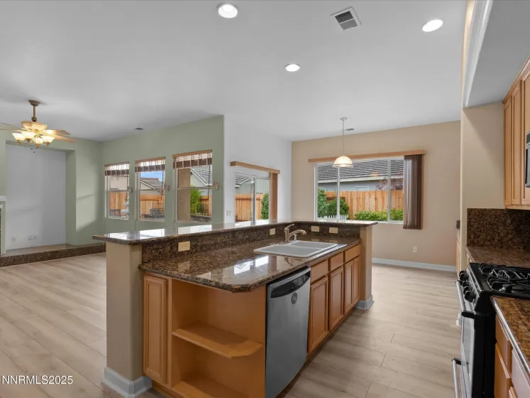 10316 Sterling View, Reno, Nevada 89521, 3 Bedrooms Bedrooms, ,3 BathroomsBathrooms,Residential,Residential,Sterling View,250057359