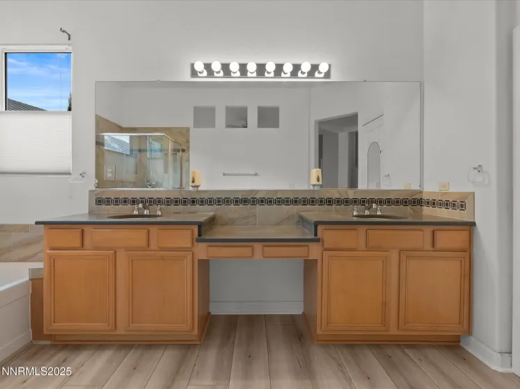 10316 Sterling View, Reno, Nevada 89521, 3 Bedrooms Bedrooms, ,3 BathroomsBathrooms,Residential,Residential,Sterling View,250057359