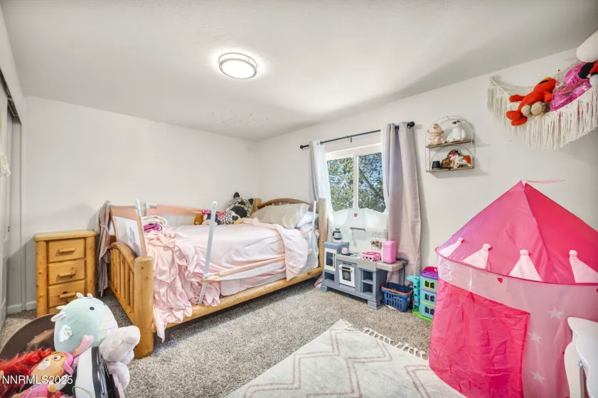 4970 Newport, Reno, Nevada 89506, 3 Bedrooms Bedrooms, ,2 BathroomsBathrooms,Residential,Residential,Newport,250057360