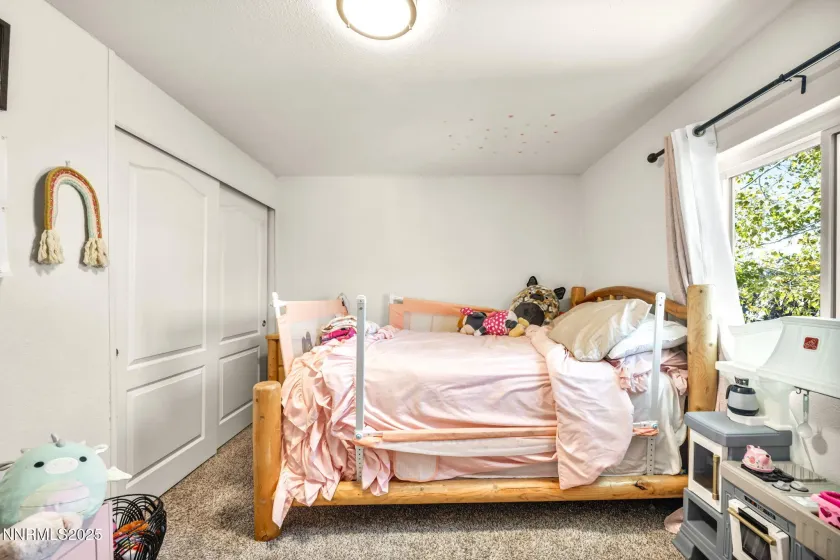 4970 Newport, Reno, Nevada 89506, 3 Bedrooms Bedrooms, ,2 BathroomsBathrooms,Residential,Residential,Newport,250057360