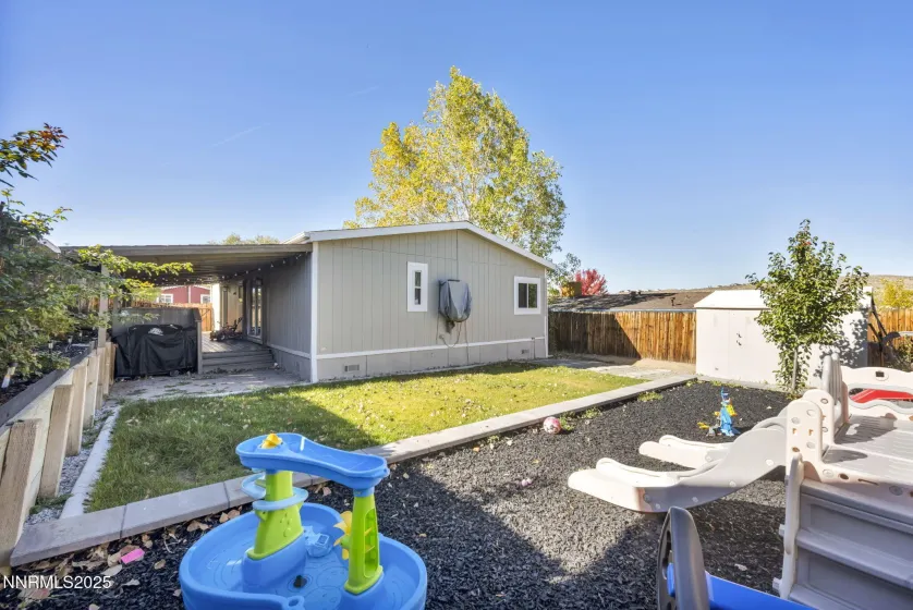 4970 Newport, Reno, Nevada 89506, 3 Bedrooms Bedrooms, ,2 BathroomsBathrooms,Residential,Residential,Newport,250057360