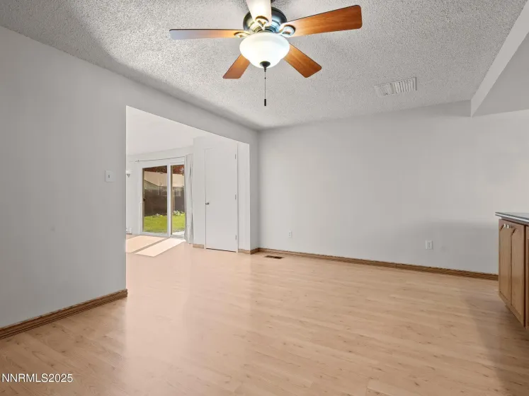 2541 Brentwood, Carson City, Nevada 89701, 3 Bedrooms Bedrooms, ,2 BathroomsBathrooms,Residential,Residential,Brentwood,250057361