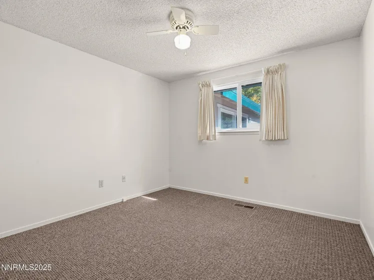 2541 Brentwood, Carson City, Nevada 89701, 3 Bedrooms Bedrooms, ,2 BathroomsBathrooms,Residential,Residential,Brentwood,250057361
