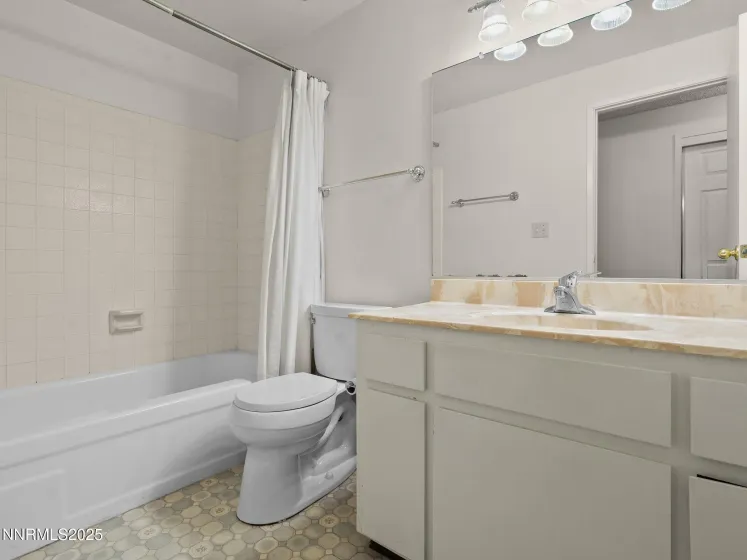 2541 Brentwood, Carson City, Nevada 89701, 3 Bedrooms Bedrooms, ,2 BathroomsBathrooms,Residential,Residential,Brentwood,250057361