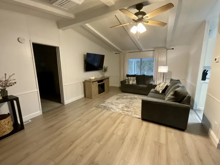 493 Hot Springs Rd #1, Carson City, Nevada 89706, 3 Bedrooms Bedrooms, 10 Rooms Rooms,2 BathroomsBathrooms,Manufactured,Residential,Hot Springs,250057363