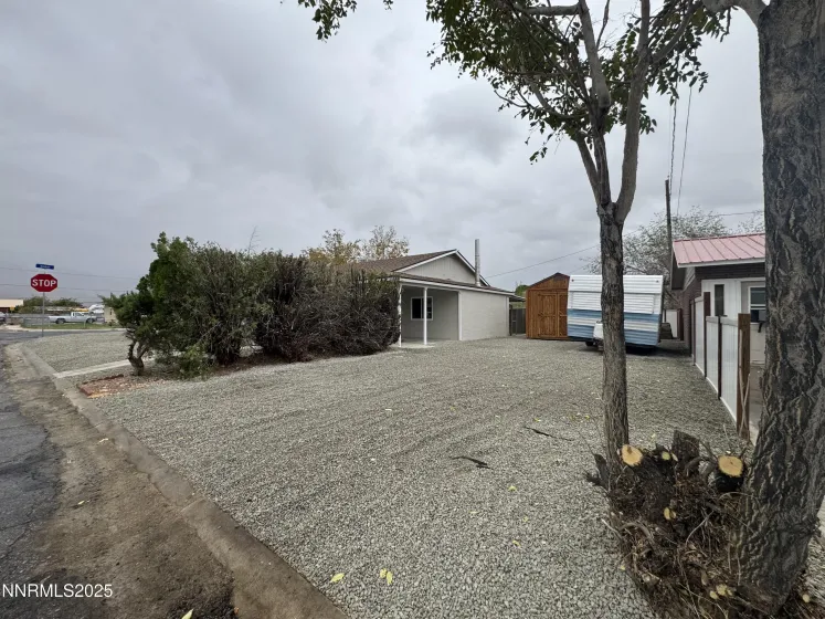 125 English, Hawthorne, Nevada 89415, 3 Bedrooms Bedrooms, ,1 BathroomBathrooms,Residential,Residential,English,250057373