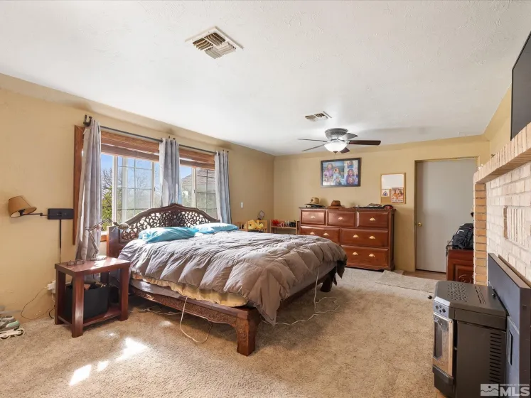 325 Stock, Fernley, Nevada 89408, 2 Bedrooms Bedrooms, ,1 BathroomBathrooms,Residential,Residential,Stock,250004798 325 Stock, Fernley, Nevada 89408, 2 Bedrooms Bedrooms, ,1 BathroomBathrooms,Residential,Residential,Stock,250004798