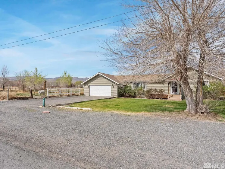 325 Stock, Fernley, Nevada 89408, 2 Bedrooms Bedrooms, ,1 BathroomBathrooms,Residential,Residential,Stock,250004798 325 Stock, Fernley, Nevada 89408, 2 Bedrooms Bedrooms, ,1 BathroomBathrooms,Residential,Residential,Stock,250004798