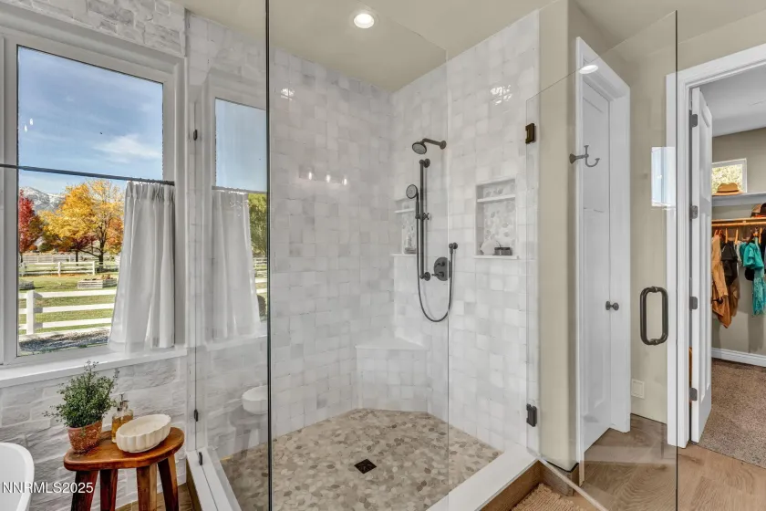 1058 Frieda, Minden, Nevada 89423, 5 Bedrooms Bedrooms, ,7 BathroomsBathrooms,Residential,Residential,Frieda,250057364