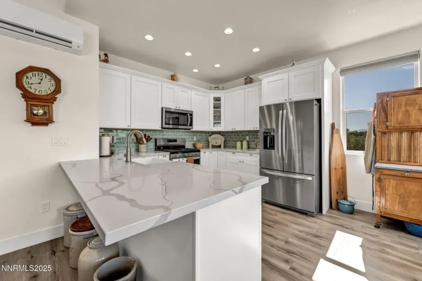 1058 Frieda, Minden, Nevada 89423, 5 Bedrooms Bedrooms, ,7 BathroomsBathrooms,Residential,Residential,Frieda,250057364