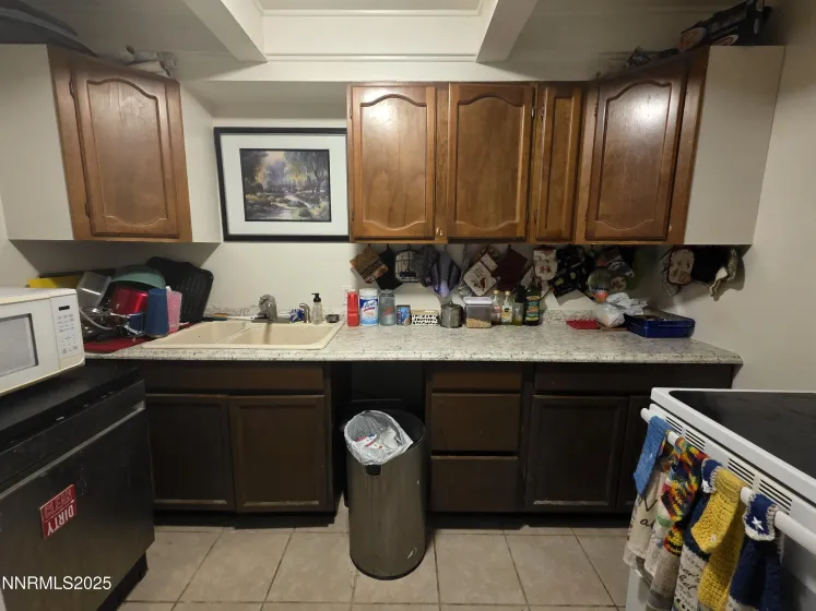 107 English, Hawthorne, Nevada 89415, 3 Bedrooms Bedrooms, ,2 BathroomsBathrooms,Residential,Residential,English,250057365