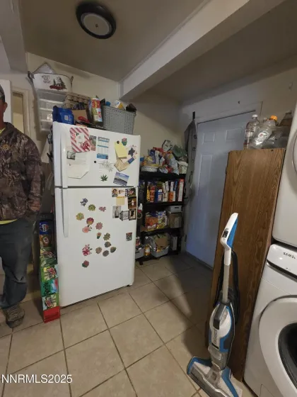 107 English, Hawthorne, Nevada 89415, 3 Bedrooms Bedrooms, ,2 BathroomsBathrooms,Residential,Residential,English,250057365