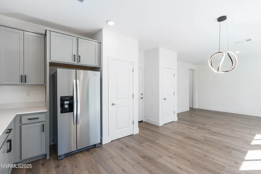 7946 Corundum, Sparks, Nevada 89436, 3 Bedrooms Bedrooms, ,3 BathroomsBathrooms,Residential,Residential,Corundum,250057397