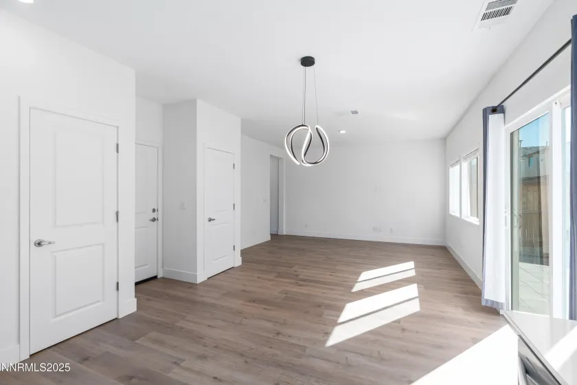 7946 Corundum, Sparks, Nevada 89436, 3 Bedrooms Bedrooms, ,3 BathroomsBathrooms,Residential,Residential,Corundum,250057397