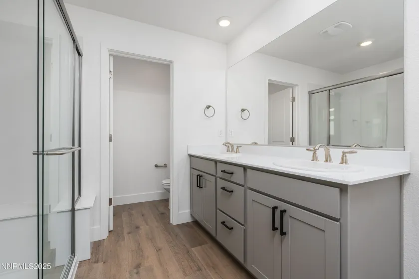 7946 Corundum, Sparks, Nevada 89436, 3 Bedrooms Bedrooms, ,3 BathroomsBathrooms,Residential,Residential,Corundum,250057397