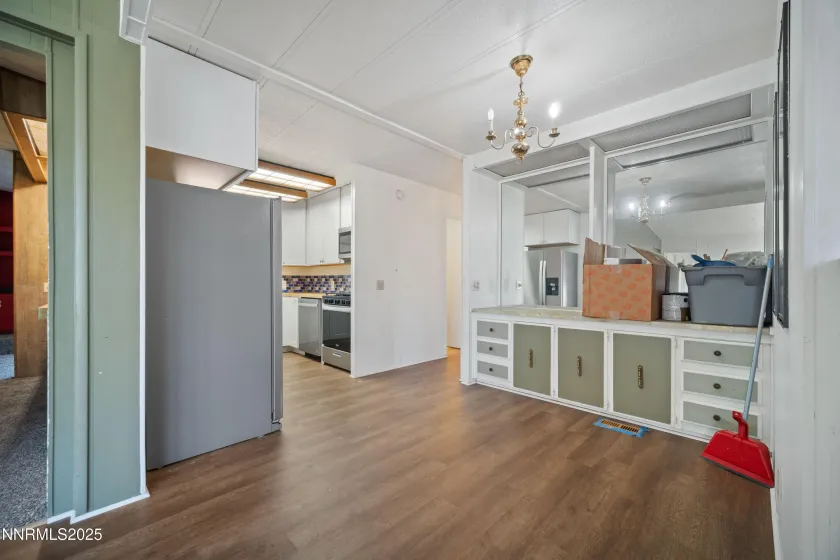 2524 Sneddon, Carson City, Nevada 89706, 3 Bedrooms Bedrooms, ,2 BathroomsBathrooms,Residential,Residential,Sneddon,250057401