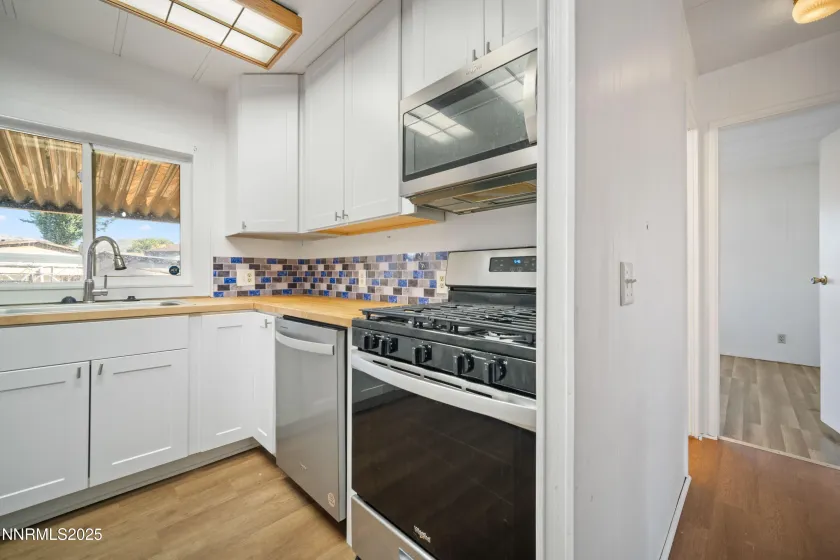 2524 Sneddon, Carson City, Nevada 89706, 3 Bedrooms Bedrooms, ,2 BathroomsBathrooms,Residential,Residential,Sneddon,250057401