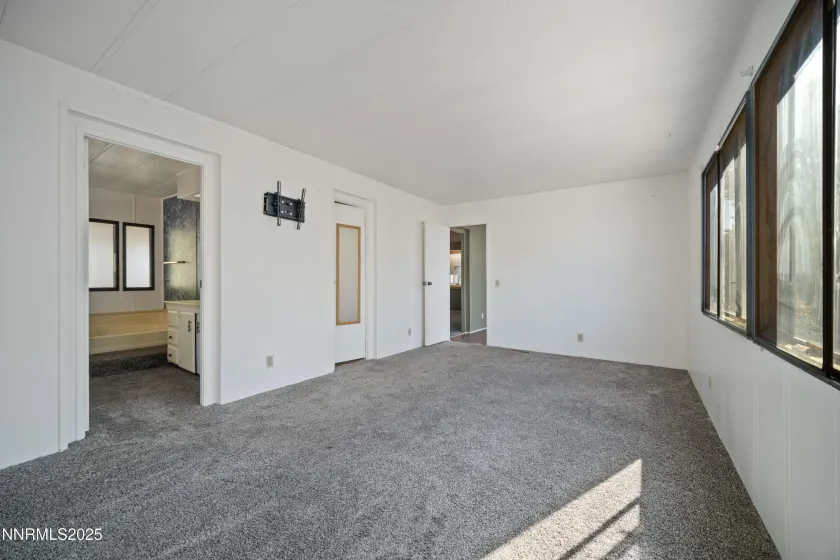 2524 Sneddon, Carson City, Nevada 89706, 3 Bedrooms Bedrooms, ,2 BathroomsBathrooms,Residential,Residential,Sneddon,250057401