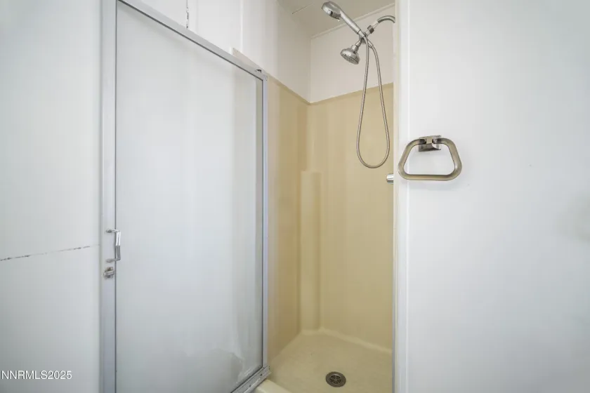 2524 Sneddon, Carson City, Nevada 89706, 3 Bedrooms Bedrooms, ,2 BathroomsBathrooms,Residential,Residential,Sneddon,250057401