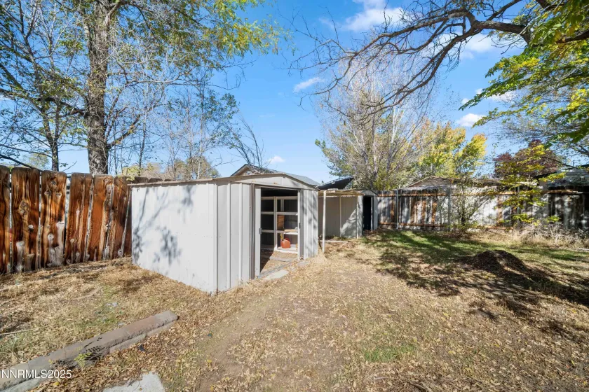 2524 Sneddon, Carson City, Nevada 89706, 3 Bedrooms Bedrooms, ,2 BathroomsBathrooms,Residential,Residential,Sneddon,250057401