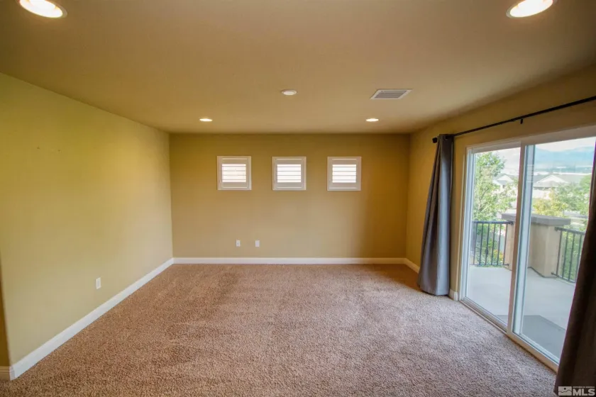 10701 Cordero, Reno, Nevada 89521, 3 Bedrooms Bedrooms, ,3 BathroomsBathrooms,Residential Lease,Manufactured,Cordero,250057402