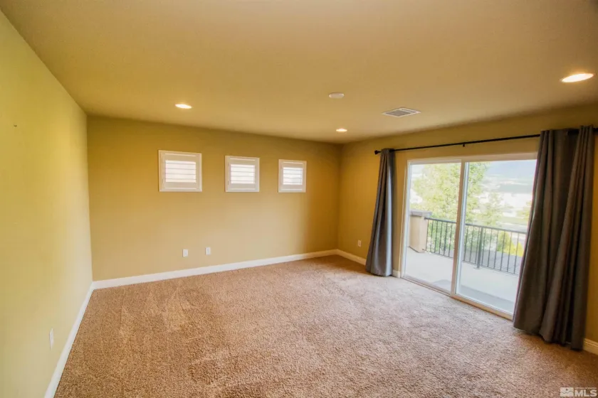 10701 Cordero, Reno, Nevada 89521, 3 Bedrooms Bedrooms, ,3 BathroomsBathrooms,Residential Lease,Manufactured,Cordero,250057402