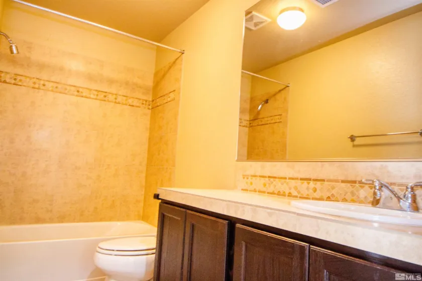 10701 Cordero, Reno, Nevada 89521, 3 Bedrooms Bedrooms, ,3 BathroomsBathrooms,Residential Lease,Manufactured,Cordero,250057402