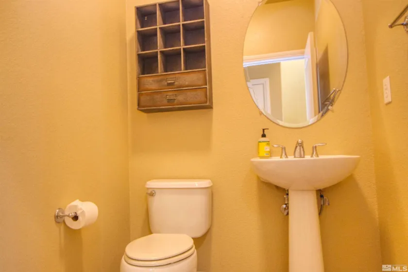 10701 Cordero, Reno, Nevada 89521, 3 Bedrooms Bedrooms, ,3 BathroomsBathrooms,Residential Lease,Manufactured,Cordero,250057402
