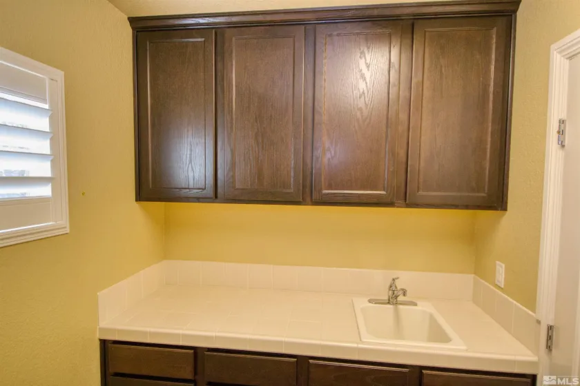 10701 Cordero, Reno, Nevada 89521, 3 Bedrooms Bedrooms, ,3 BathroomsBathrooms,Residential Lease,Manufactured,Cordero,250057402