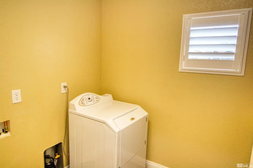 10701 Cordero, Reno, Nevada 89521, 3 Bedrooms Bedrooms, ,3 BathroomsBathrooms,Residential Lease,Manufactured,Cordero,250057402