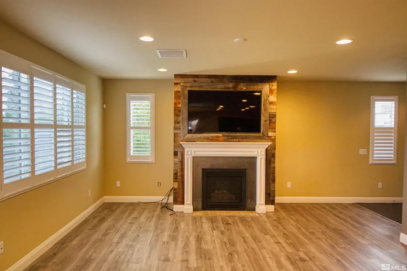 10701 Cordero, Reno, Nevada 89521, 3 Bedrooms Bedrooms, ,3 BathroomsBathrooms,Residential Lease,Manufactured,Cordero,250057402