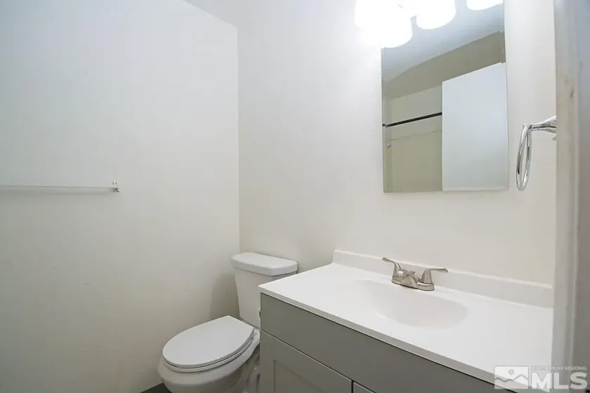 13162 Blue Sage, Reno, Nevada 89506, 2 Bedrooms Bedrooms, ,2 BathroomsBathrooms,Residential Lease,Manufactured,Blue Sage,250057407