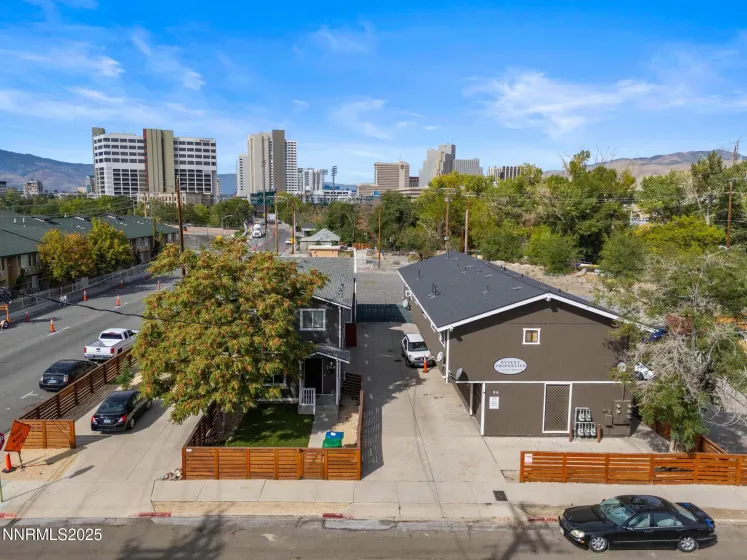 29 Park, Reno, Nevada 89502, ,Residential Income,Residential,Park,250057414