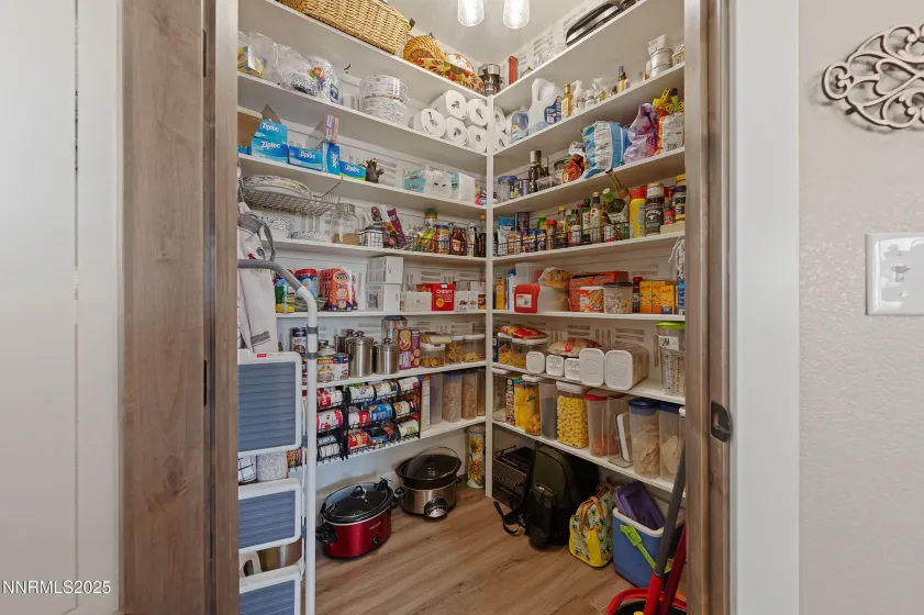 3900 Hackberry, Silver Springs, Nevada 89429, 2 Bedrooms Bedrooms, ,2 BathroomsBathrooms,Residential,Residential,Hackberry,250057415