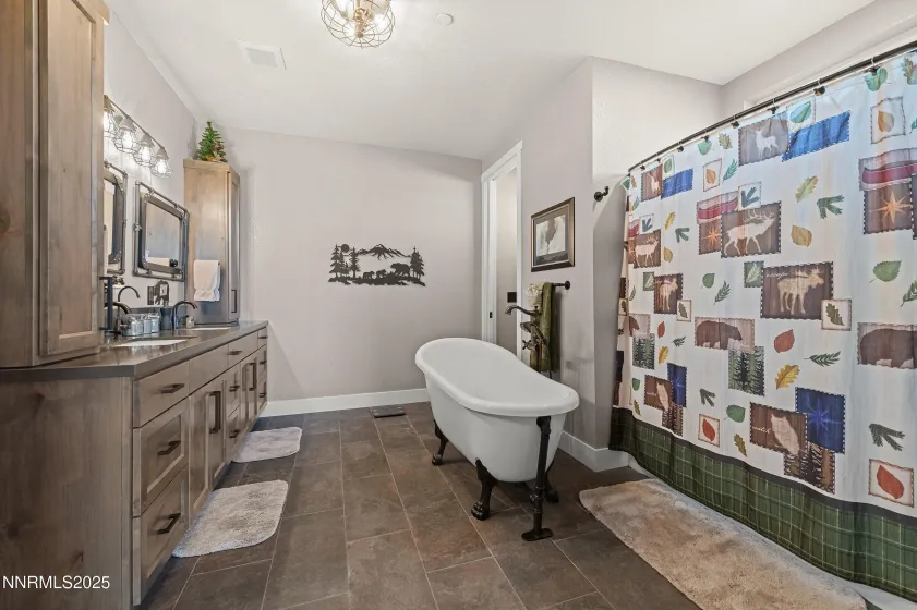 3900 Hackberry, Silver Springs, Nevada 89429, 2 Bedrooms Bedrooms, ,2 BathroomsBathrooms,Residential,Residential,Hackberry,250057415