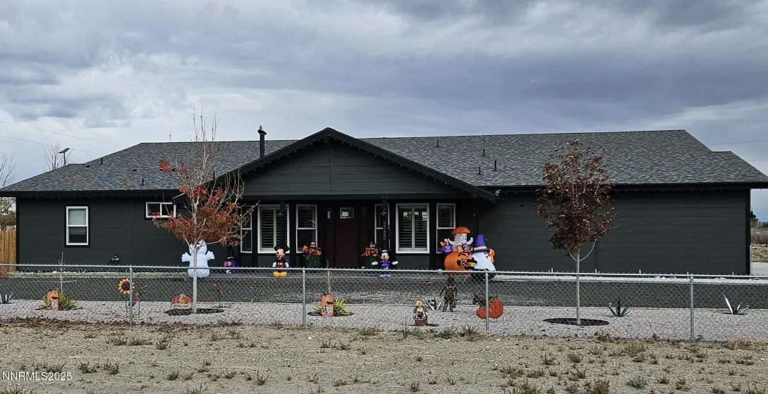 3900 Hackberry, Silver Springs, Nevada 89429, 2 Bedrooms Bedrooms, ,2 BathroomsBathrooms,Residential,Residential,Hackberry,250057415