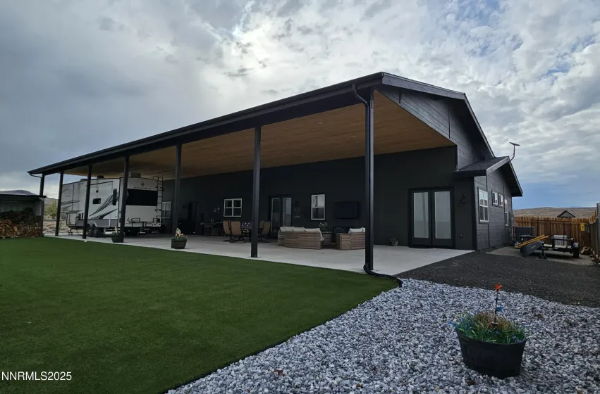 3900 Hackberry, Silver Springs, Nevada 89429, 2 Bedrooms Bedrooms, ,2 BathroomsBathrooms,Residential,Residential,Hackberry,250057415