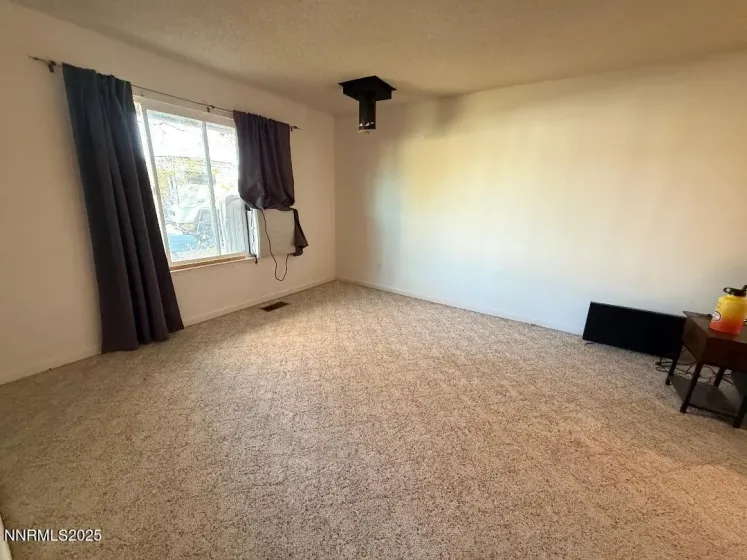 749 E, Fernley, Nevada 89408, 3 Bedrooms Bedrooms, ,2 BathroomsBathrooms,Residential,Residential,E,250057420